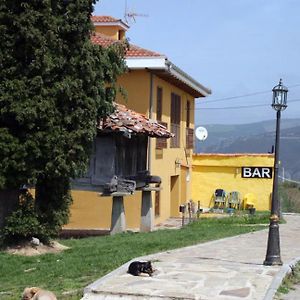 Casa Faruxo Hotel Cangas del Narcea Exterior photo