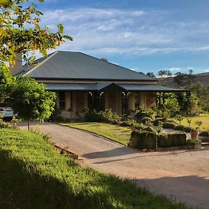 Battunga Cottages Watervale Exterior photo