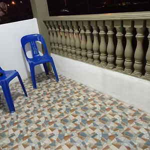 Waldan Roomstay Pantai Seberang Takir Terengganu Unit C Kuala Terengganu Exterior photo