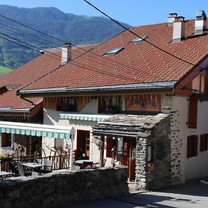 Auberge De Cassiel La Côte-dʼAime Exterior photo