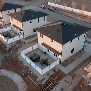 Majestic Zion Cottage With Hot Tub In Hildale Exterior photo