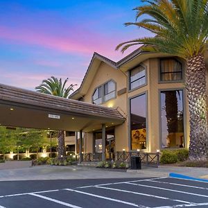 Best Western Plus Novato Oaks Inn Exterior photo