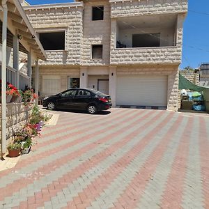 Vida Bhermon 4, One Standard Room Madzsdal Samsz Exterior photo