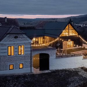 Barnhaus Villa Zsiberk Exterior photo