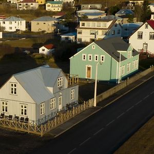 Pálshús Hotel Patreksfjordur Exterior photo