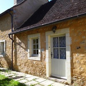 Gite De Charme Au Coeur D'Une Petite Cite De Caractere Pres D'Une Riviere Et Monuments Historiques - Fr-1-410-237 Asnieres-sur-Vegre Exterior photo