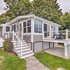 Charming Bristol Cottage With Private Beach! Exterior photo