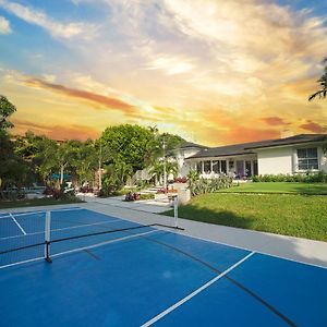 Unique Flagler'S Mansion Pickleball Court L37 Miami Exterior photo