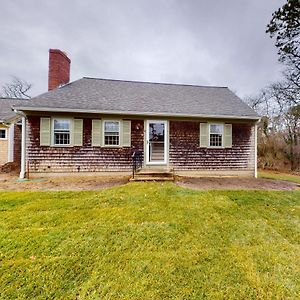 New England Getaway Villa Dennis Exterior photo