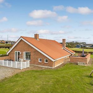 Nice Home In Vinderup With Sauna Exterior photo