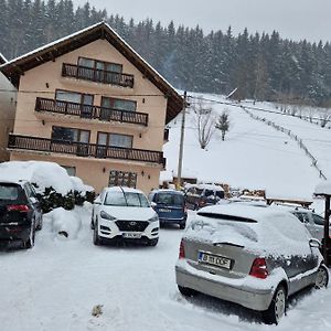 Pensiunea Bradul,Moieciu De Sus Felsőmoécs Exterior photo