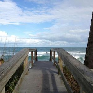 Surfcaster Apartman Melbourne Beach Exterior photo