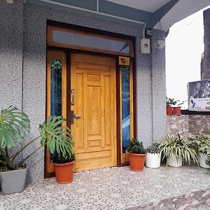 Pahar E Satyajit Homestay Ramdhura Kalimpong Exterior photo