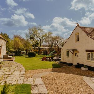 Little England Retreats - Cottage, Yurt And Shepherd Huts Othery Exterior photo