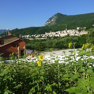 Country House Le Grazie Apartman Serra San Quirico Exterior photo