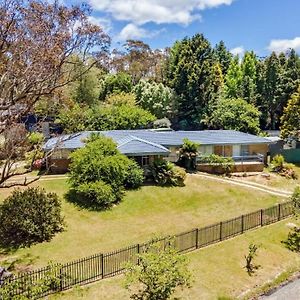 Oak And Cedar Villa Katoomba Exterior photo