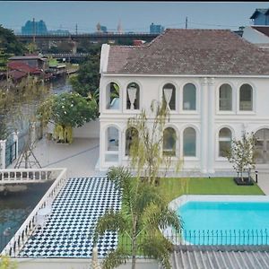 Arpo Pool Villa Riverside Bangkok Exterior photo