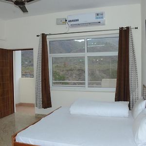 Shivalik Riverine Homestay And Hotel Lansdowne Exterior photo
