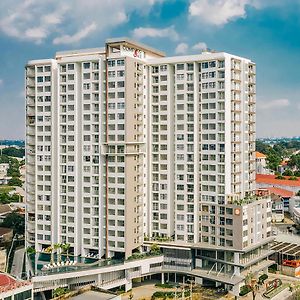 Hoa'S Lovely 2-Bedroom Condo With Pool Ap Phu Tho Exterior photo