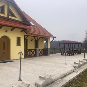 Bor-Bazilika-Vendégház Tarcal Exterior photo