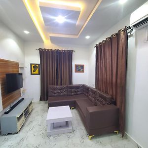 Awesome 1-Bed Apartment In Isheri-Egbeda Area With Free Wifi & 24Hrs Power Lagos Exterior photo