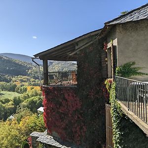 Atalaya - Montserrat Figueras - Gite Pour 8 Personnes - 4 Chambres En Suite - Piscine Llo Exterior photo