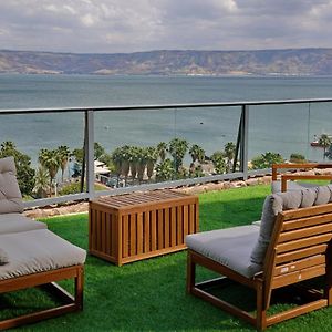 Levication 3 Bedroom Lakefront Tiberias Exterior photo