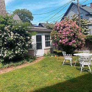 Newly Renovated Cottage On Thames Newport Exterior photo