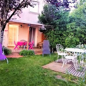 Appartement D'Une Chambre Avec Jardin Clos Et Wifi A Villeneuve Exterior photo