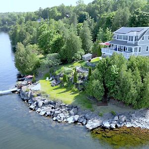 Loza House Coastal Design Unit With Lake & Mountain Views Apartman Plattsburgh  Exterior photo