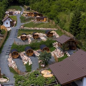 Complex Butoaiele Transilvaniei - Cazare & Spa - Natura - Restaurant Medgyes Exterior photo