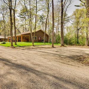 Hatfield Vacation Rental With Private Hot Tub! Merrillan Exterior photo