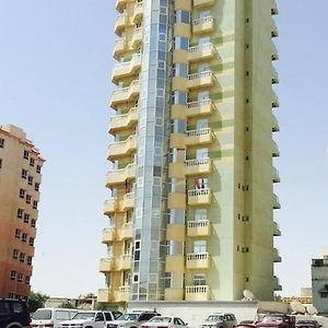 Bneid Al Gar Penthouse Entire Apartment 3 Bedroom Family Only Kuvait Exterior photo
