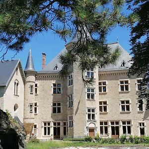 Gite Du Chateau De Saint-Geoire Apartman Exterior photo