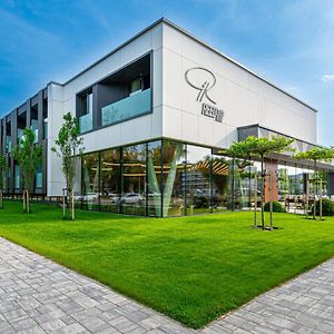 Reed Luxury Hotel By Balaton Siófok Exterior photo