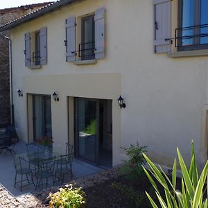 La Maison D'Henriette Lugny Exterior photo