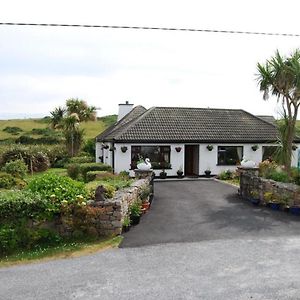 The Ocean Wave Bed & Breakfast Panzió Cleggan Exterior photo