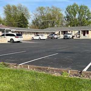 Bestway Inn Muncie Exterior photo