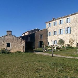 Le Clos Saint Georges Panzió Donnazac Exterior photo