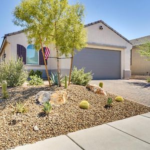 Home With Putting Green About 11 Mi To Las Vegas Strip Exterior photo