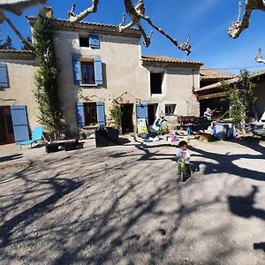 La Ferme Des Demoiselles Panzió Sarrians Exterior photo