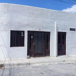 Depa Privado En Guadalupe, Centrico Y Comodo. Monterrey Exterior photo