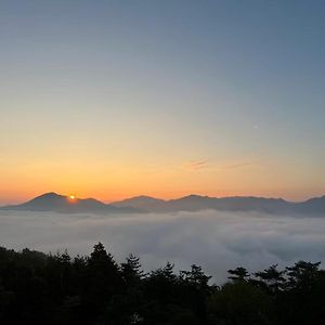 Starry Sky And Sea Of Clouds Hotel Terrace Resort - Vacation Stay 51691V Takeda Exterior photo