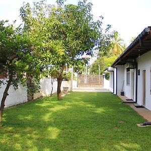 Organic Park Apartman Negombo Exterior photo