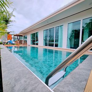 Sisters Villa บ้านพักพูลวิลล่า ใกล้ทะเล Thangkvian Exterior photo