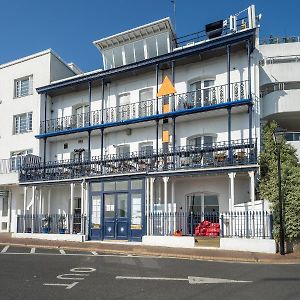 Royal London Yacht Club Hotel Cowes  Exterior photo