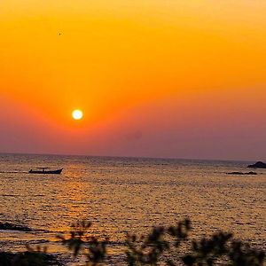 V Redkar Beach Stay Gokarna Gokarna  Exterior photo