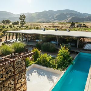 Hotel Los Amantes Valle De Guadalupe Exterior photo