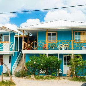 P.N Manchineel Road Providence Island Ecorelax Panzió Rocky Point Exterior photo