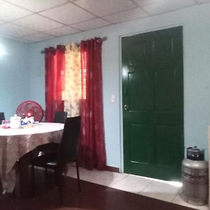 Beautiful Air Conditioned Villa For Singles, Couples, Families And Groups Cozy Stay La Chorrera Exterior photo
